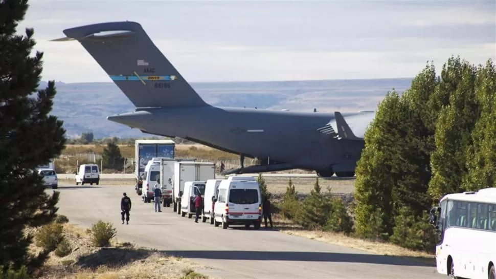 SEGURIDAD REFORZADA. En Bariloche agentes de todas las fuerzas federales se alistan para recibir a Obama. telam