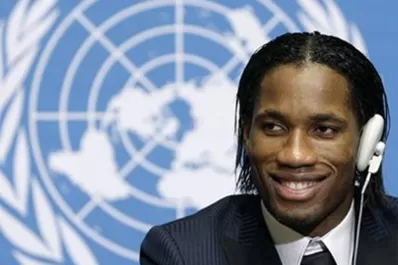 La increíble historia de Drogba cuando frenó una guerra civil