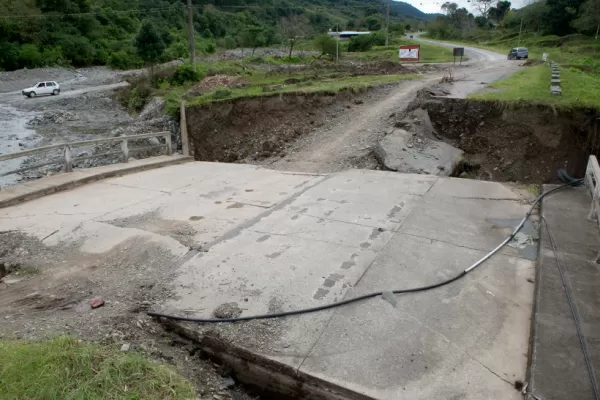 A un año de las inundaciones arreglaron seis de los 10 puentes dañados