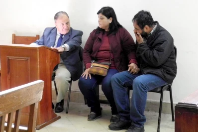 Condenaron a una pareja por fracturar a su hija de dos meses