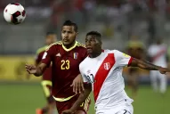 Perú empató en la última jugada y rescató un punto