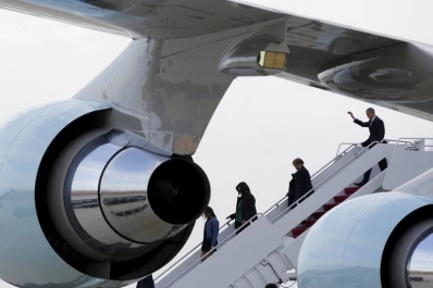 Obama dejó el país tras una visita corta pero intensa