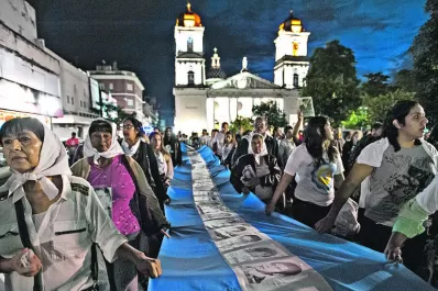 Repudiaron el golpe exclamando “nunca más”