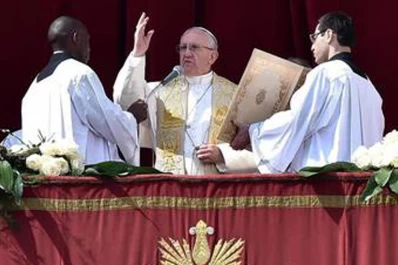 El papa Francisco deploró el terrorismo y pidió diálogo en Venezuela