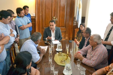 Estatales amenazan con cortar rutas desde mañana si no llegan a un acuerdo salarial