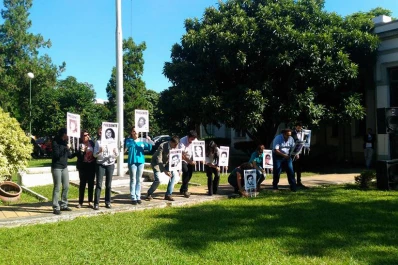 El Ministerio de Educación rindió homenaje a los docentes desaparecidos