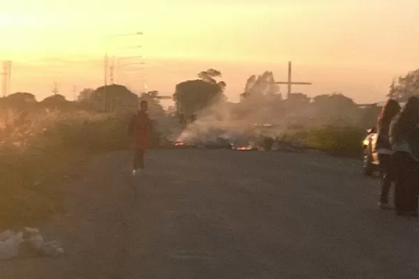 Atención conductores: hay cortes y protestas en dos rutas tucumanas
