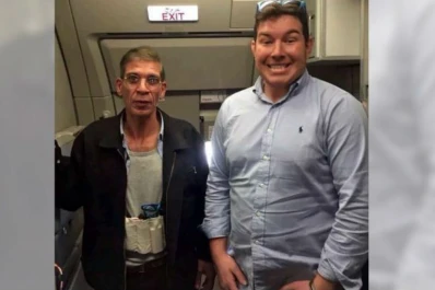 Un pasajero se sacó una selfie con el secuestrador del avión de Egypt Air