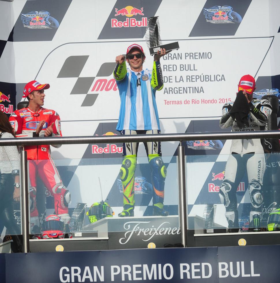 Y EL GANADOR FUE...Valentino, en 2015, con el trofeo y la camiseta argentina. la gaceta / foto de juan pablo sánchez noli (archivo)