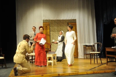 Teatro, música y una exposición con peña, son algunas propuestas para esta noche