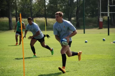 Los Jaguares juegan en la madrugada ante Blues