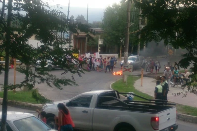 Vecinos de Tafí Viejo protestaron cansados de la inseguridad