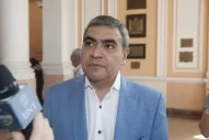 Según Alfaro, Manzur le quita dinero a la Capital