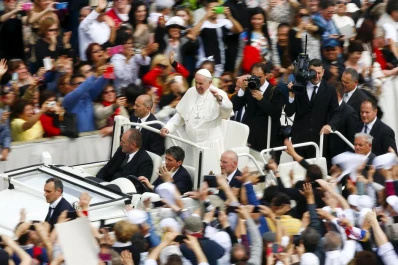 “La Iglesia debe escuchar y comprender más”