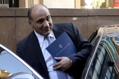 Manzur evitó criticar los paros en la educación y en los hospitales