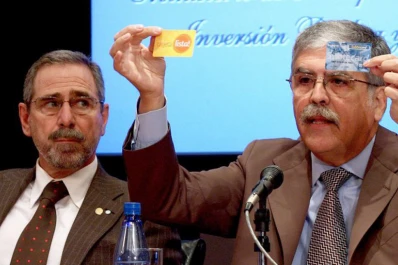 Citaron a indagatoria a De Vido por la Tragedia de Once