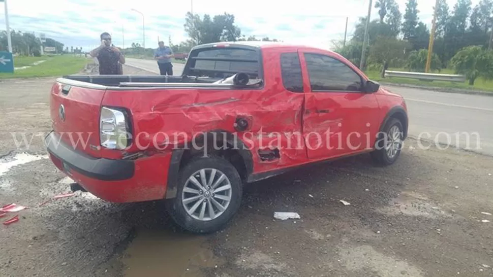 DAÑOS MATERIALES. La camioneta del Chino acusó los golpes recibidos en el choque. FOTO TOMADA DE RECONQUISTANOTICIAS.BLOGSPOT.COM