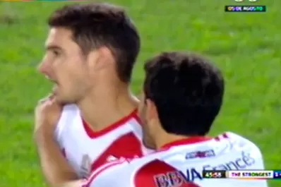 La bronca de un jugador de River porque un compañero le robó un gol