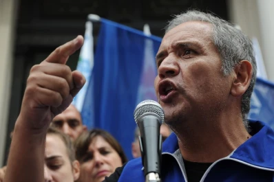 Trabajadores bancarios lograron un aumento salarial de un 33%