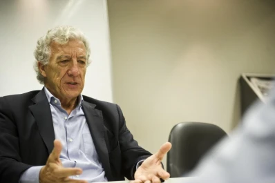 “El desempleo se revertirá con el plan de obras públicas”