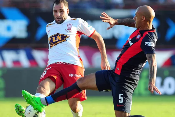 Huracán y Atlético Nacional abrirán mañana los octavos de final