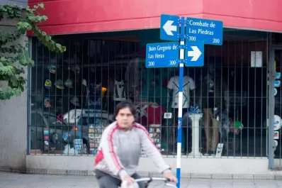 Allanaron un negocio que pertenece a uno de los detenidos en el country