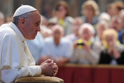 El Papa Francisco no tiene más que misericordia por Hebe de Bonafini