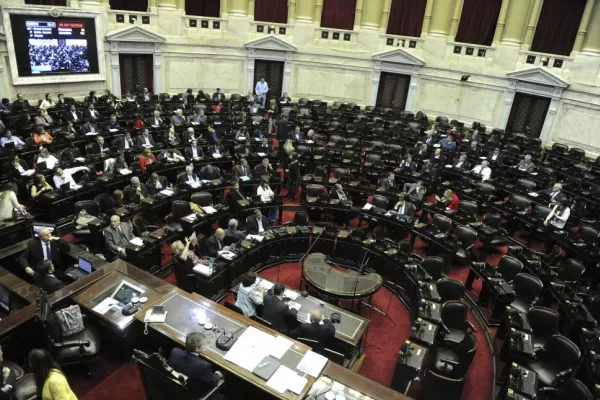La oposición avanzará con la ley antidespidos