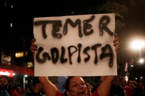 Temer fue blanco de un cacerolazo mientras daba una entrevista a la televisión