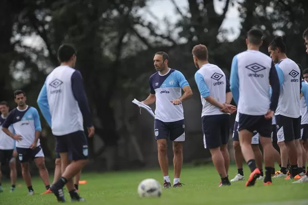 Domingo a las 18.30: horario tentativo para Newell's-Atlético