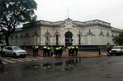 Apuñalaron a un hombre mientras tomaba un café en pleno Barrio Norte
