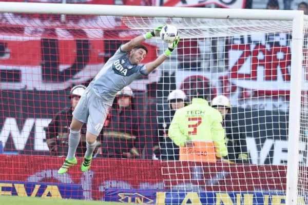 Batalla, orgulloso de ser el sucesor de Marcelo Barovero