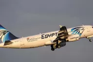 Egipto admite que es posible que el avión de Egyptair haya sufrido un atentado