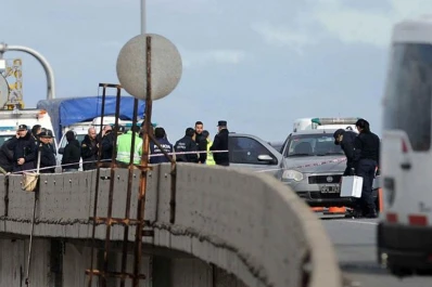 Balearon a dos policías y robaron $ 11 millones en la autopista Buenos Aires-La Plata