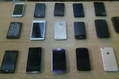 Durante un operativo recuperaron 16 celulares de alta gama que habían sido robados