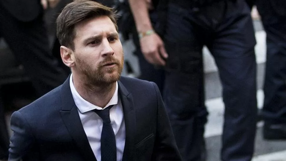 EN LA JUSTICIA. Messi llega a la audiencia de Barcelona. FOTO TOMADA DE C5N