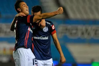 Tito Villalba, el tercer refuerzo del día para Boca