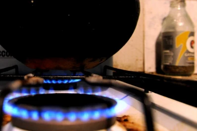 Pidieron ante la Justicia Federal frenar el aumento del gas en Tucumán
