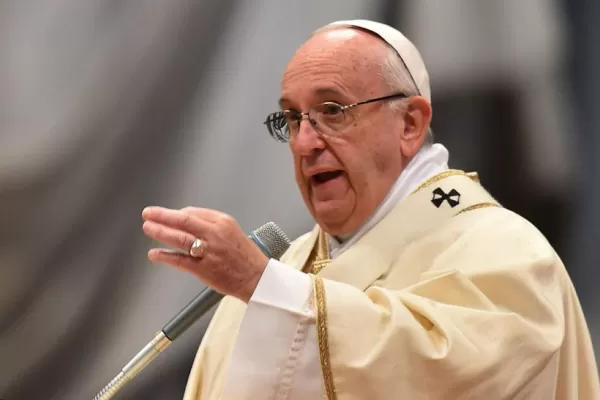 El Papa ordenó expulsar a obispos negligentes en casos de abuso sexual