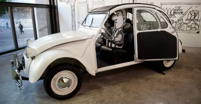 SÍMBOLO SOCIAL. El famoso Citroen 2CV formó parte de las aspiraciones de los trabajadores y oficinistas, sobre todo, de clase media durante la década del 60, y estará presente en la exposición. museobarrilete.com