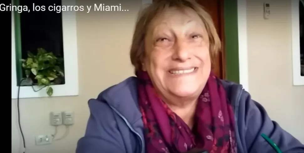 La Gringa, la abuela santiagueña que revoluciona YouTube
