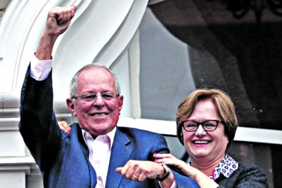Kuczynski lidera la elección con una ventaja mínima