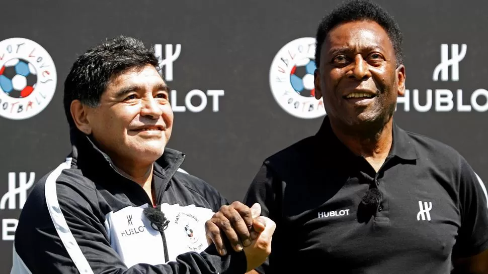 POLÉMICO. Maradona ratificó lo que le dijo a Pelé durante un evento en Francia. REUTERS