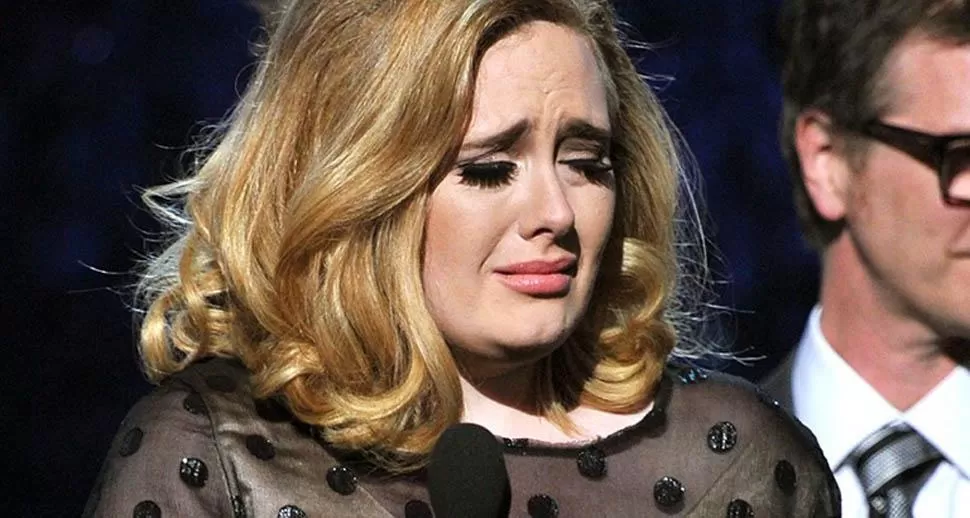 CONSTERNADA. Adele dedicó su show a las víctimas de Orlando. 
