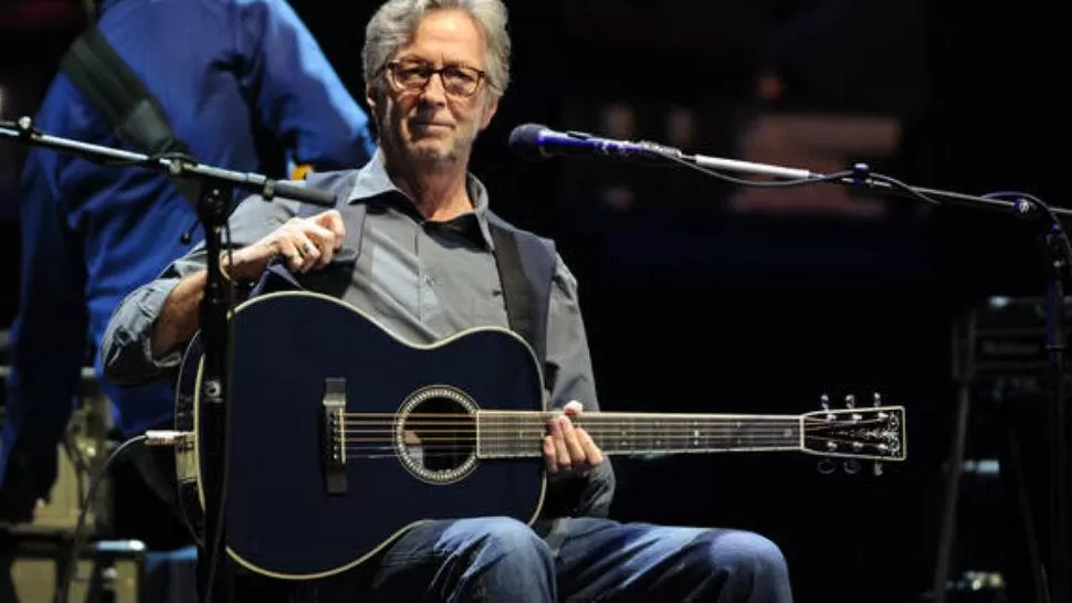 SUFRIMIENTO. Clapton aseguró a la revista Classic Rock que los dolores empezaron como algo menor en la espalda. FOTO TOMADA DE CLARIN.COM