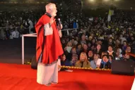 Miles de peregrinos colmaron el Hipódromo, en la apertura del Congreso Eucarístico