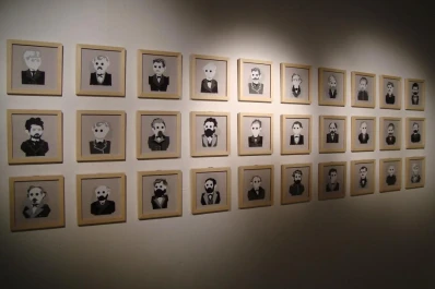 Los retratos de gobernadores de Rosalba Mirabella