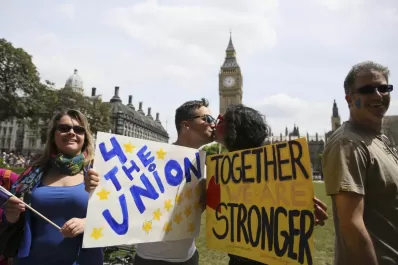 Reinician la campaña por el referéndum