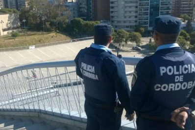 Una niña de 12 años murió tras lanzarse en culipatín
