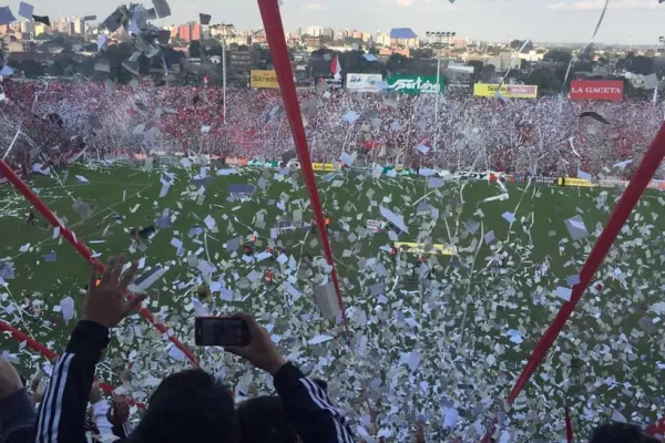 Video: el espectacular recibimiento de los hinchas de San Martín